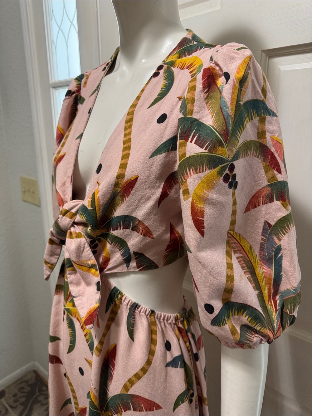 Farm Rio Cotton Pink Tropical Tie-Front Midi Dress Size Medium - Picture 9 of 16